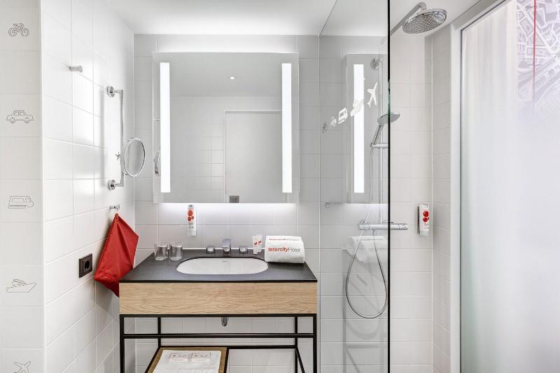 IntercityHotel Amsterdam Airport - Oda