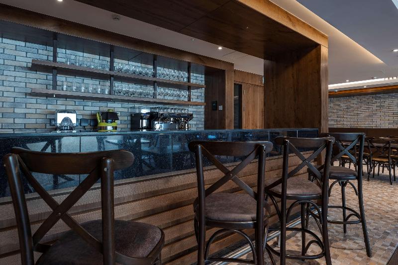 Radisson Resort Ras Al Khaimah Marjan Island - Bar
