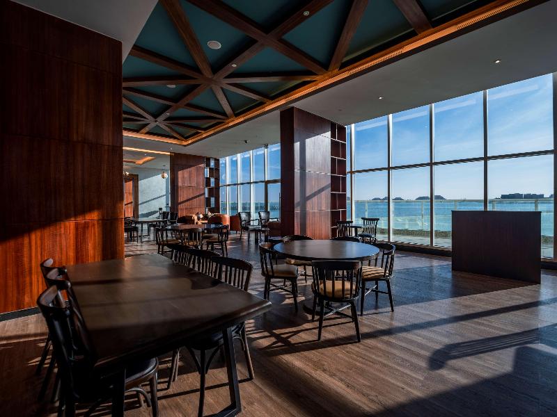 Radisson Resort Ras Al Khaimah Marjan Island - Bar