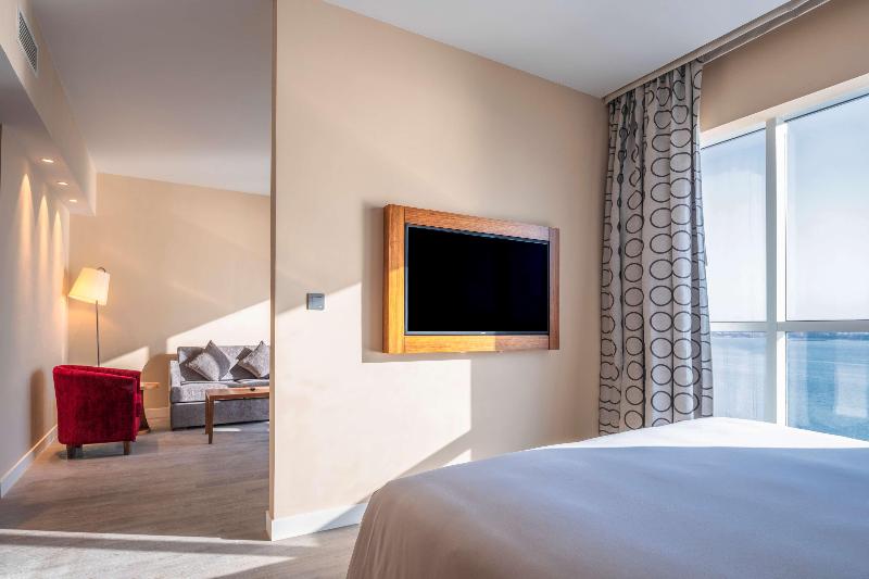 Radisson Resort Ras Al Khaimah Marjan Island - Oda