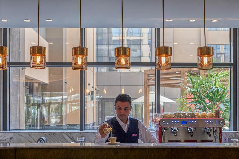 Crowne Plaza West Cairo - Arkan - Bar