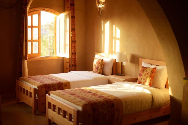 Embrace Hotel - Oda