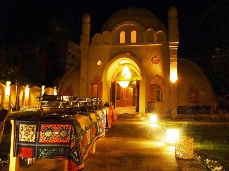 Embrace Hotel - Restoran
