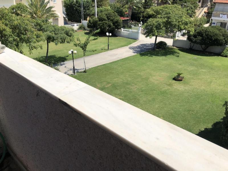 Phoenix Beachside Condos - Genel