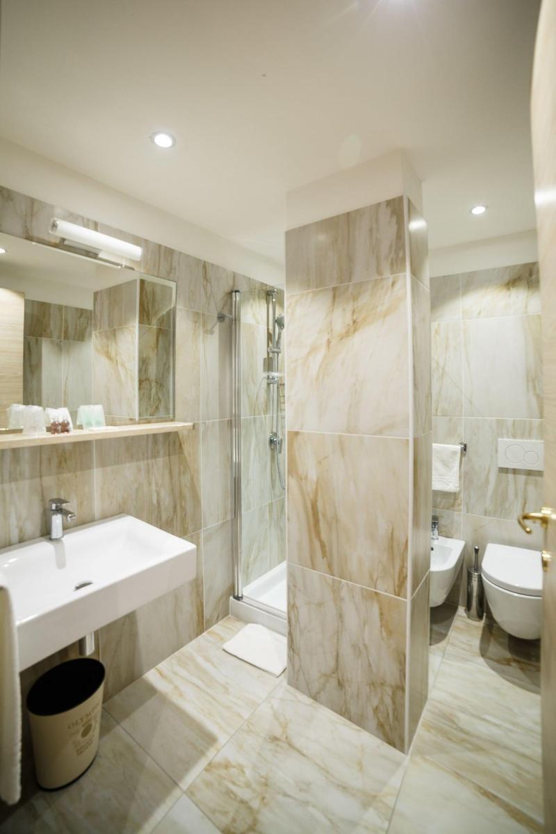 Olympic Regina Hotel - Oda