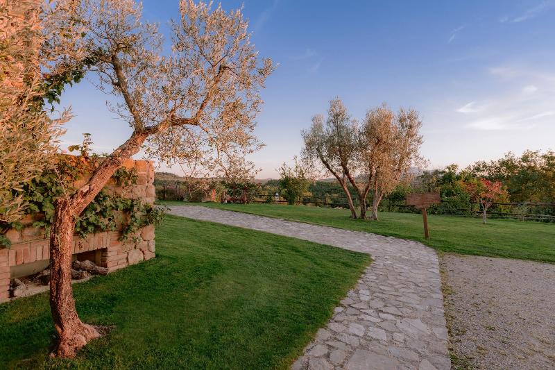 Borgo Sant'Ambrogio Resort - Genel