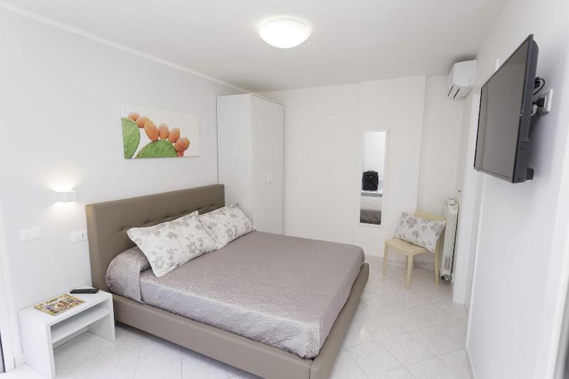 Innsud - Salentobedrooms - Oda