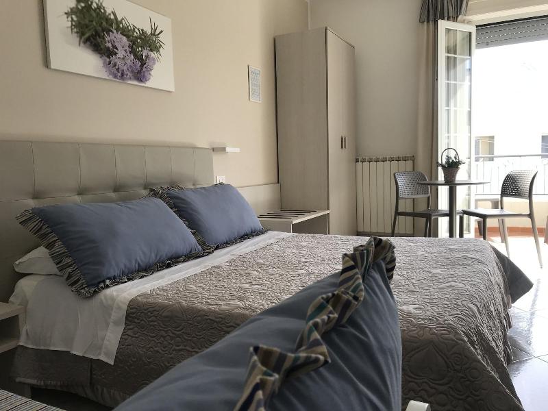 Innsud - Salentobedrooms - Oda
