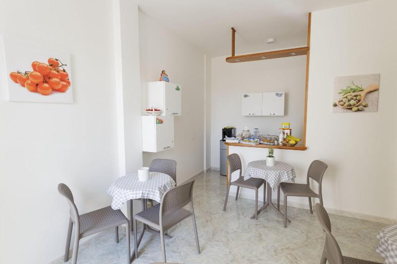 Innsud - Salentobedrooms - Restoran