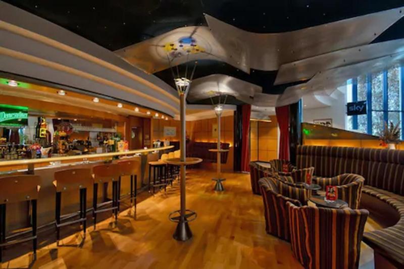 TOP CountryLine Hotel Meerane - Lobi