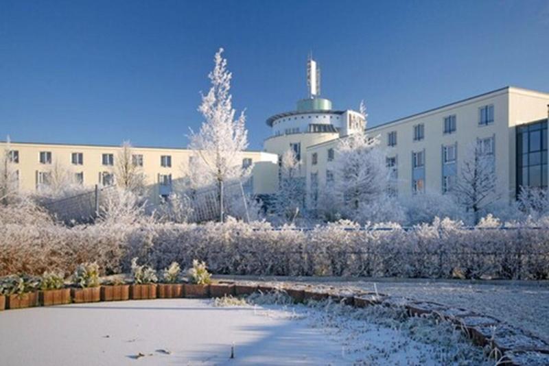 TOP CountryLine Hotel Meerane - Genel