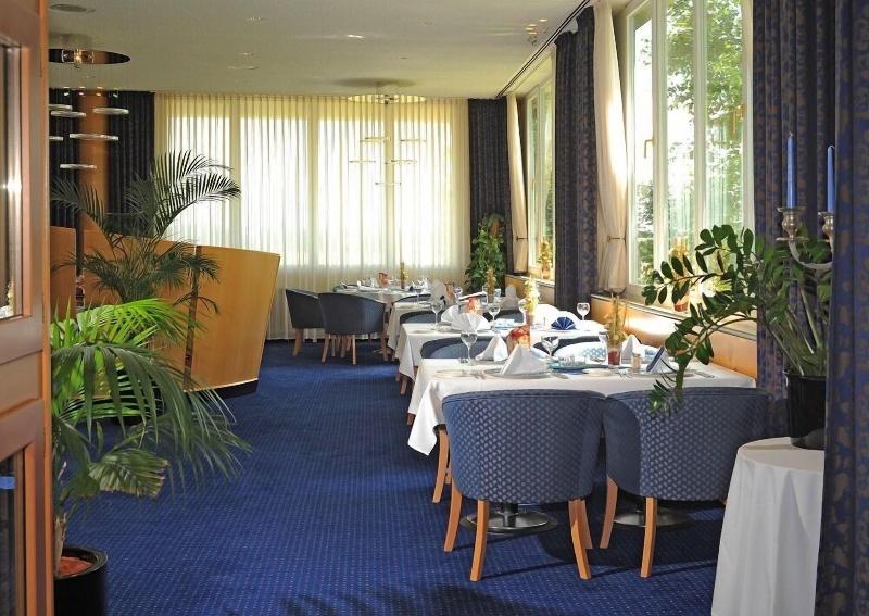 TOP CountryLine Hotel Meerane - Restoran