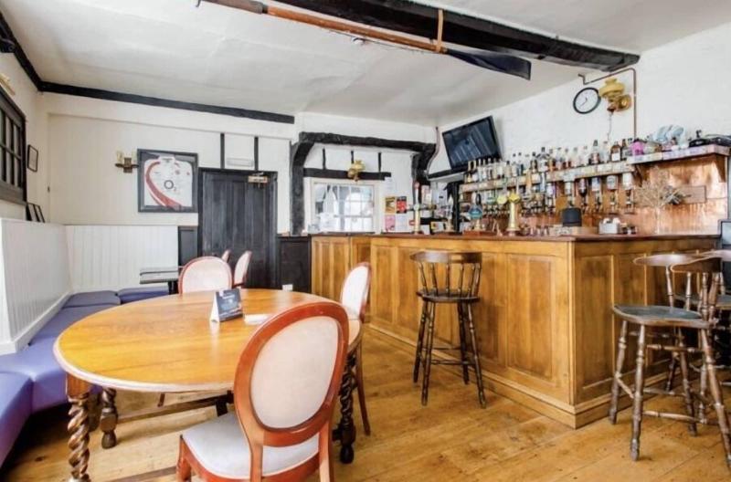 The Tree Inn - Bar