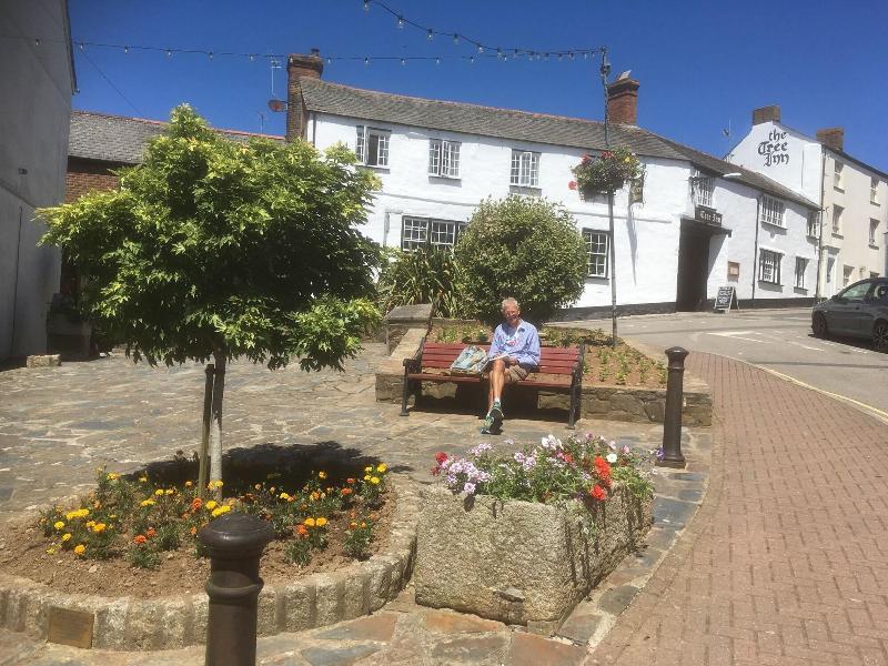 The Tree Inn - Genel