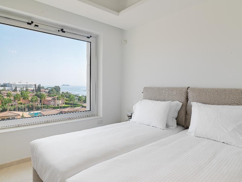 The Tower at St Raphael Resort - Oda