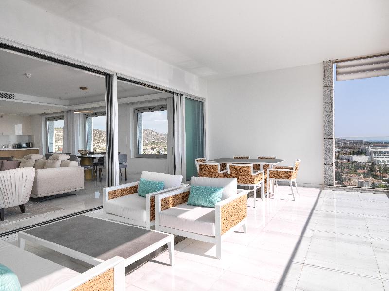 The Tower at St Raphael Resort - Oda