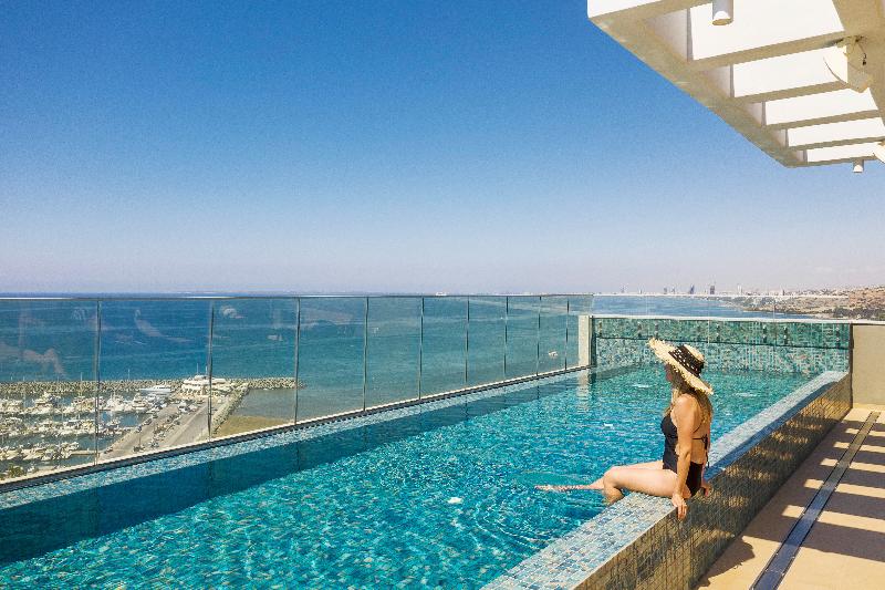 The Tower at St Raphael Resort - Havuz
