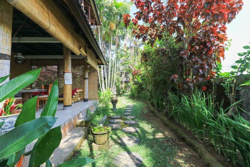 Pondok Saraswati Villas Ubud by ZUZU - Genel