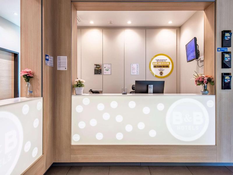 B&B Hotel Neu-Ulm - Lobi
