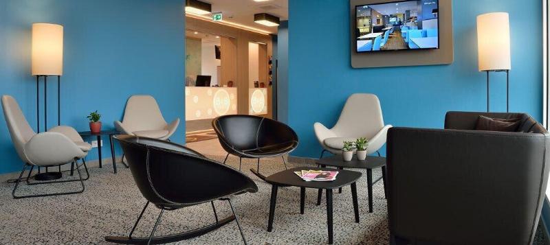 B&B Hotel Rostock City-West - Lobi
