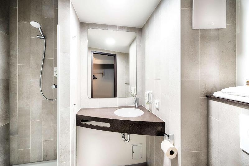 B&B Hotel Rostock City-West - Oda