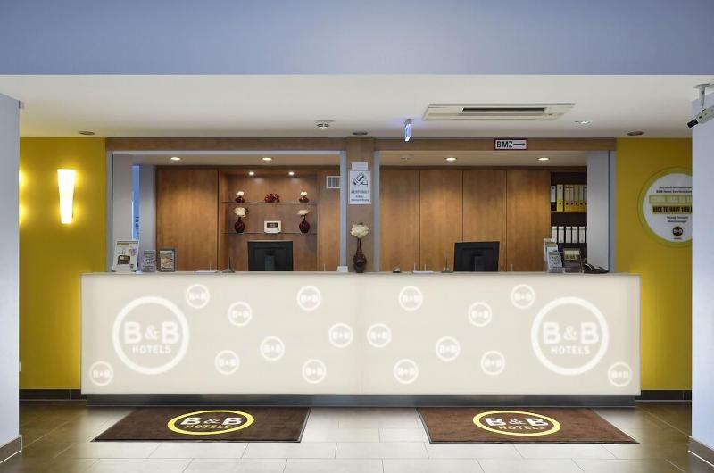 B&B Hotel Saarbrücken-Hbf - Lobi