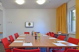 B&B Hotel Saarbrücken-Hbf otel fotoğrafı