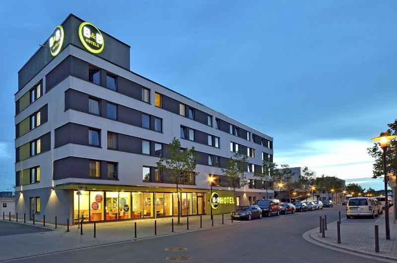 B&B Hotel Saarbrücken-Hbf - Genel