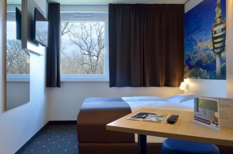 B&B Hotel Stuttgart-Airport/Messe - Oda