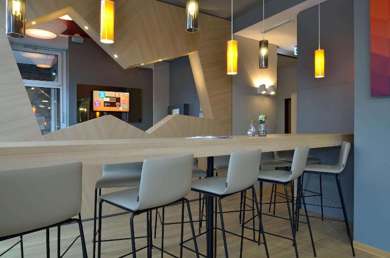 B&B Hotel Stuttgart-Bad Cannstatt - Restoran