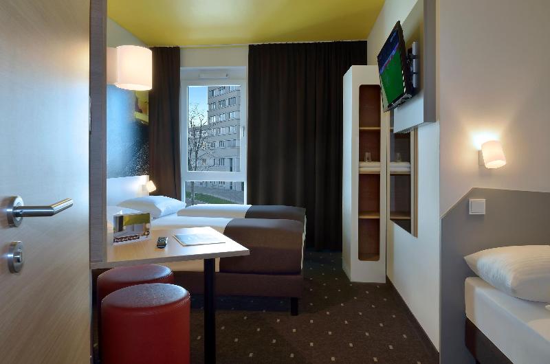 B&B Hotel Stuttgart-Zuffenhausen - Oda