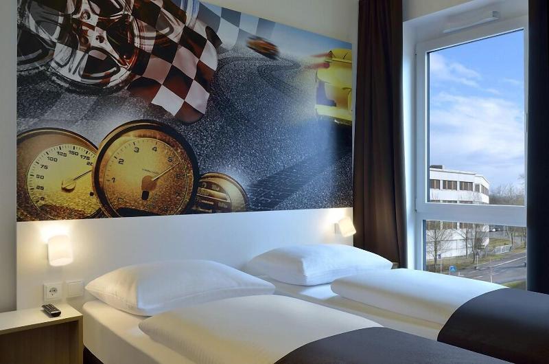 B&B Hotel Stuttgart-Zuffenhausen - Oda