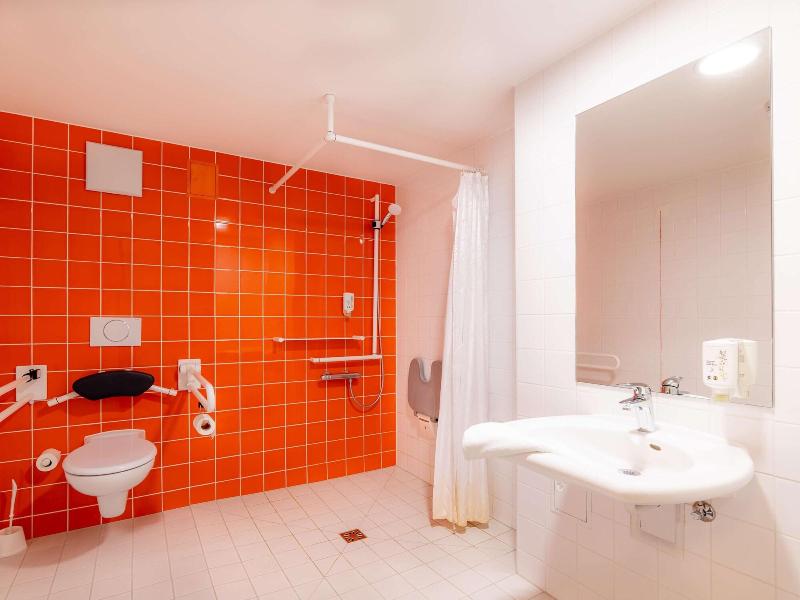 B&B Hotel Stuttgart-Zuffenhausen - Oda