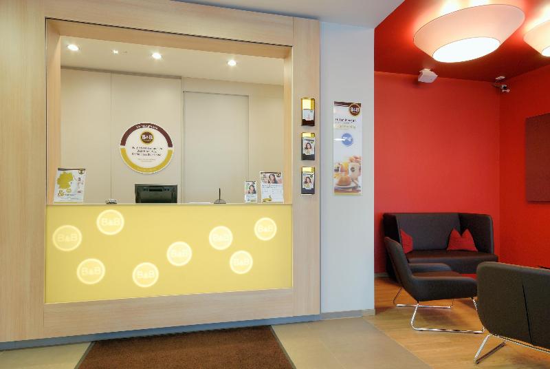 B&B Hotel Ulm - Lobi