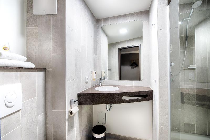 B&B Hotel Wetzlar - Oda