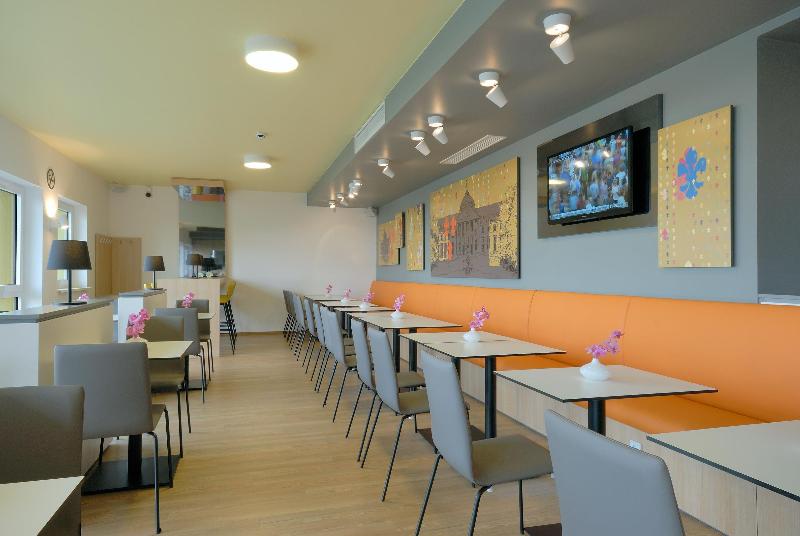 B&B Hotel Wiesbaden - Oda