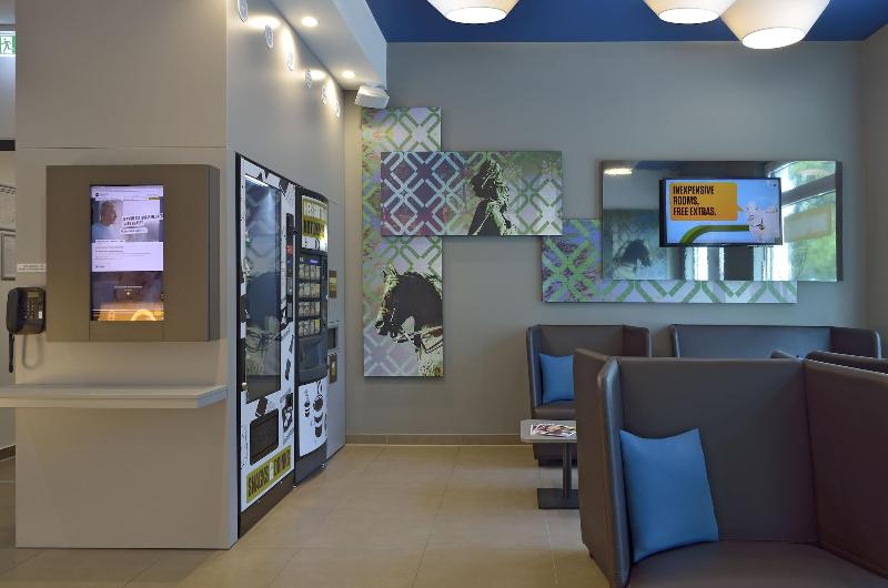 B&B Hotel Dortmund-City - Lobi