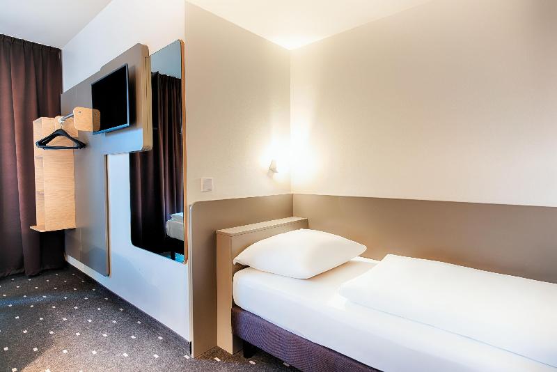B&B Hotel Emden - Oda