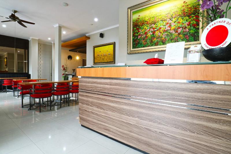 Chiaro Hotel Syariah by ZUZU - Lobi