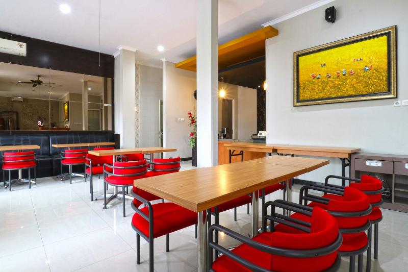 Chiaro Hotel Syariah by ZUZU - Restoran