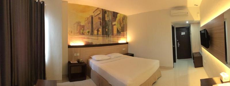 YELLO Hotel Samarinda - Oda