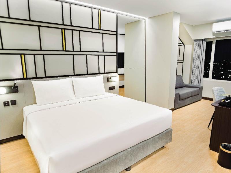 YELLO Hotel Samarinda - Oda