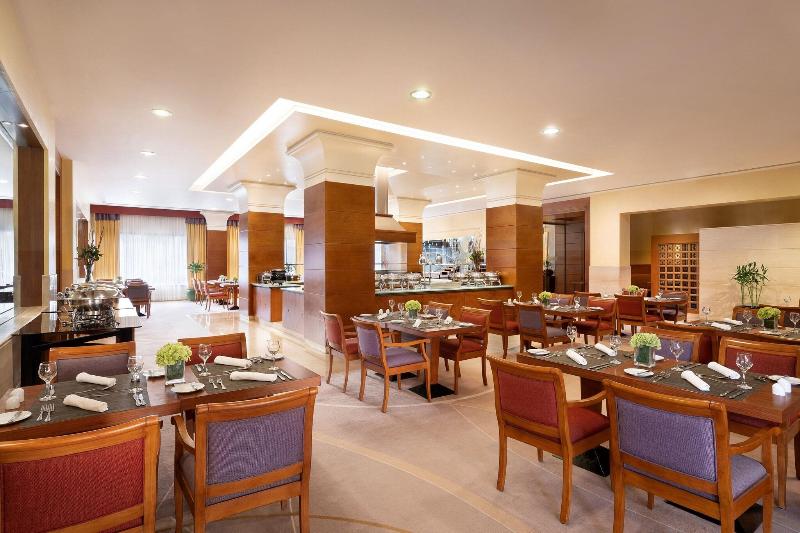 Sheraton Riyadh Hotel & Towers - Restoran
