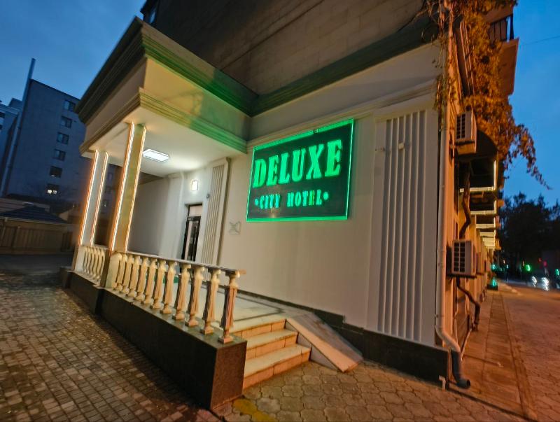 Deluxe City Hotel - Genel