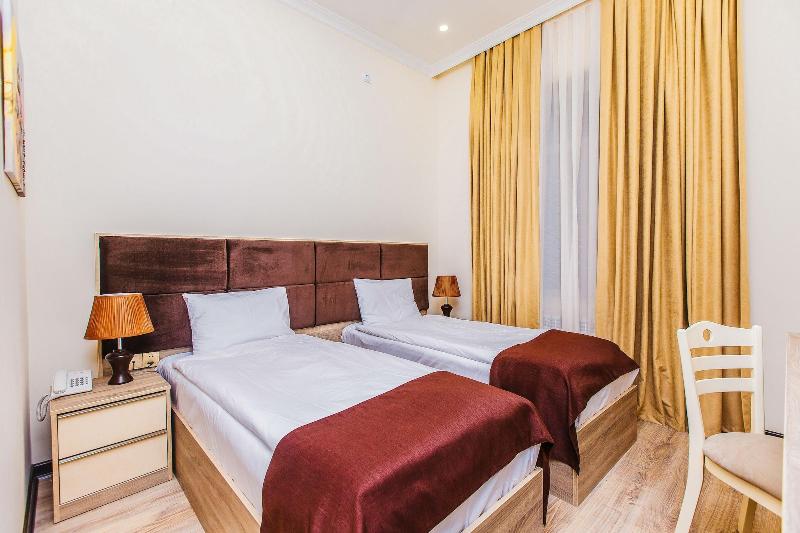 Deluxe City Hotel - Oda