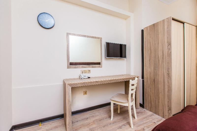 Deluxe City Hotel - Oda