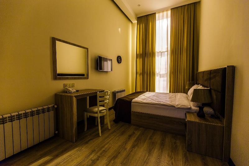 Deluxe City Hotel - Oda