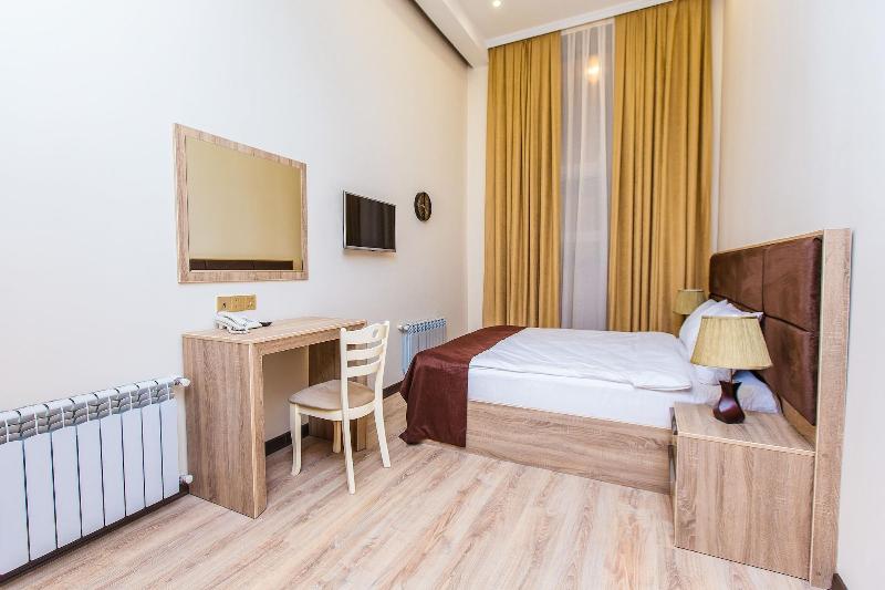 Deluxe City Hotel - Oda