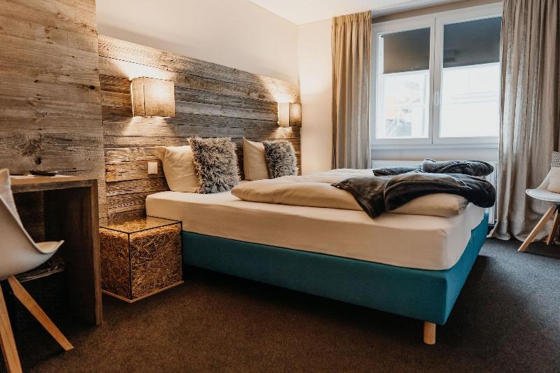 Hotel Goldene Steig - Genel