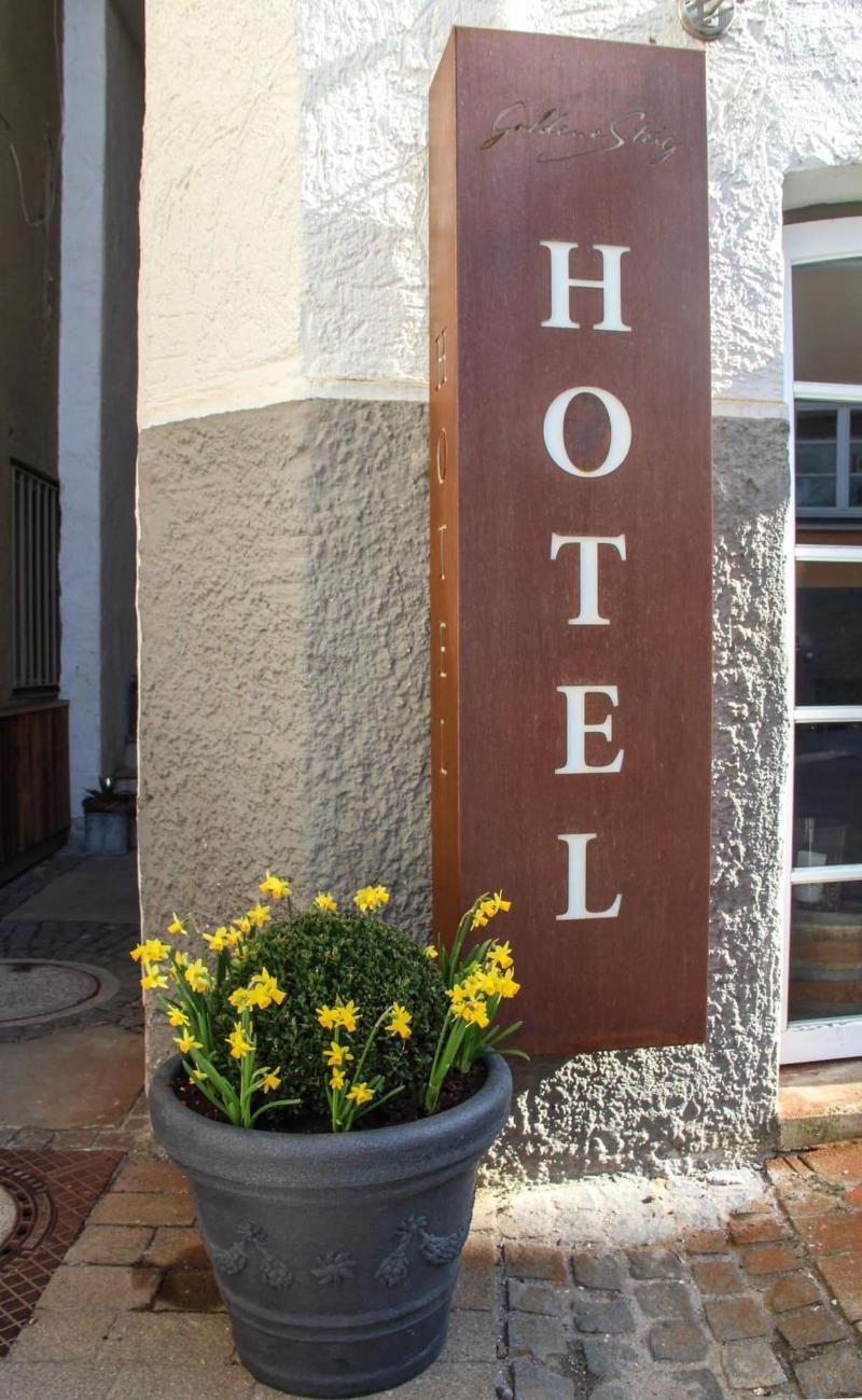 Hotel Goldene Steig - Genel